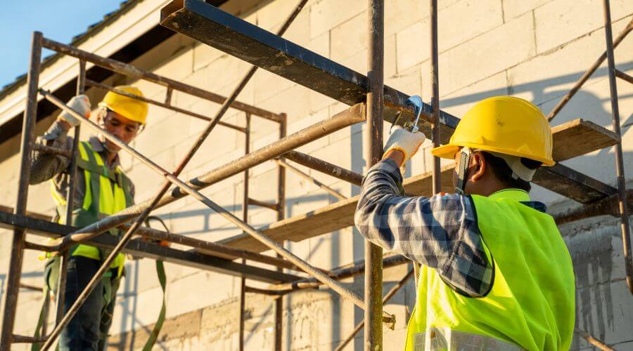 Professional fairlawn roofing services in Summitville, IN